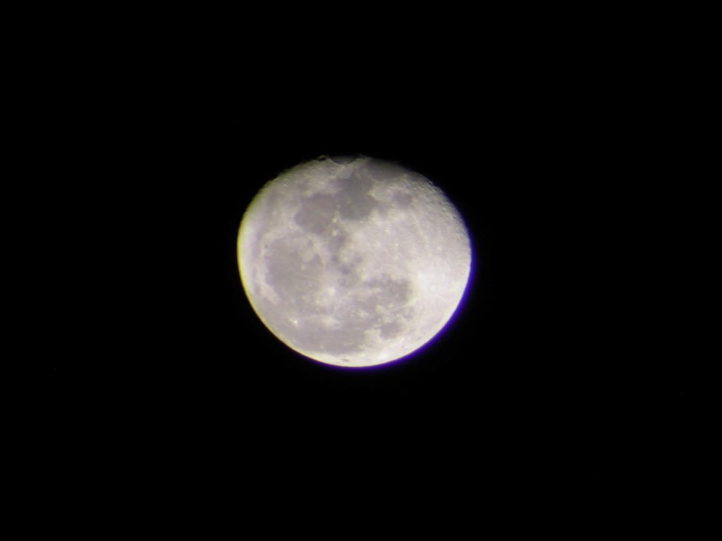 Can I Observe Moon and with Binoculars? BINOCULARS GUIDES