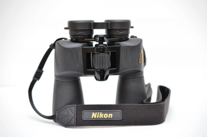 nikon 10x50